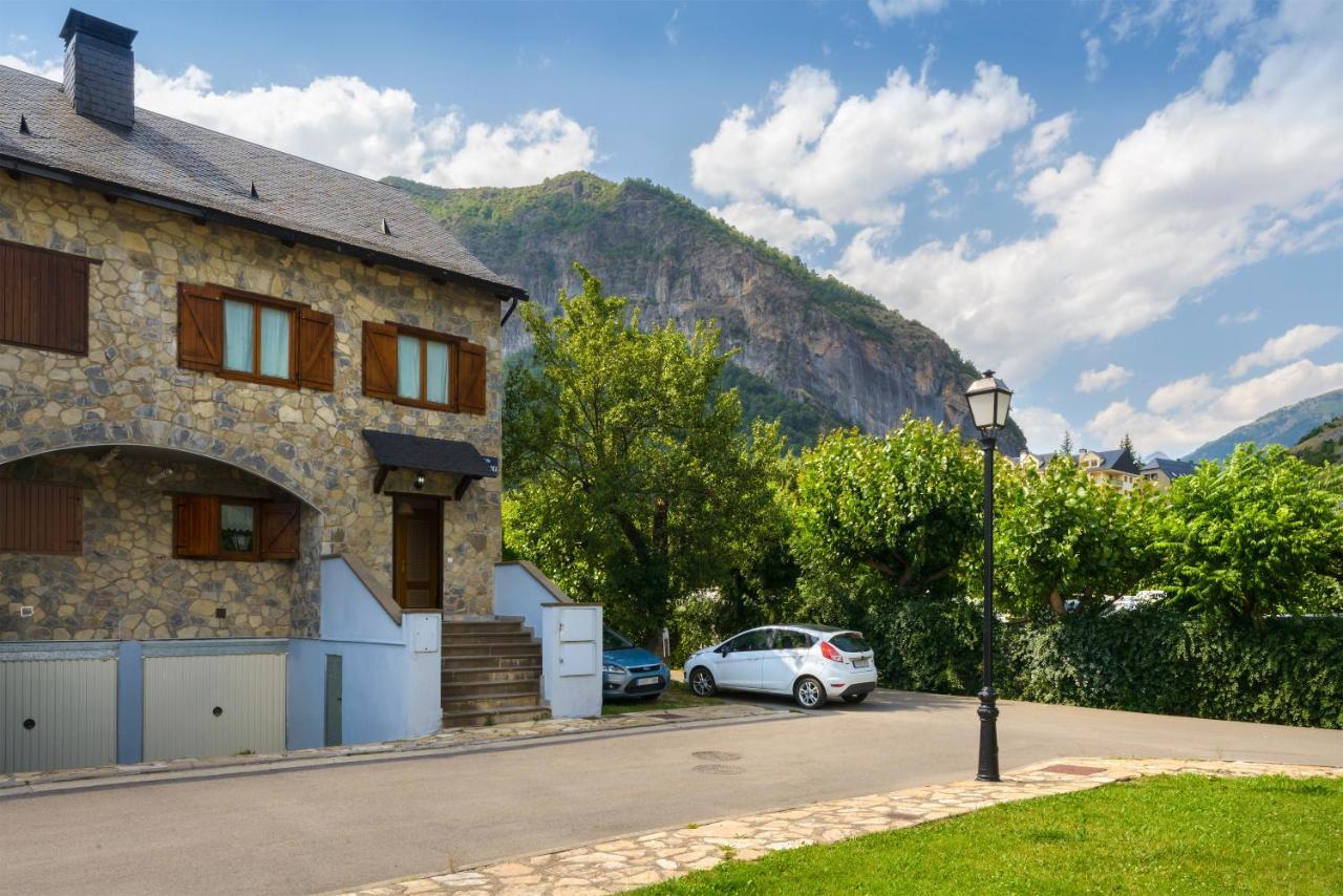Alojamiento Escarrilla Pirineos Екстериор снимка
